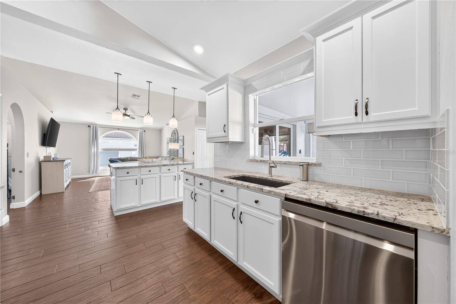 8 LAKEVIEW RESERVE BOULEVARD, Winter Garden, FL 34787 8 LAKEVIEW RESERVE BOULEVARD, Winter Garden, FL 34787