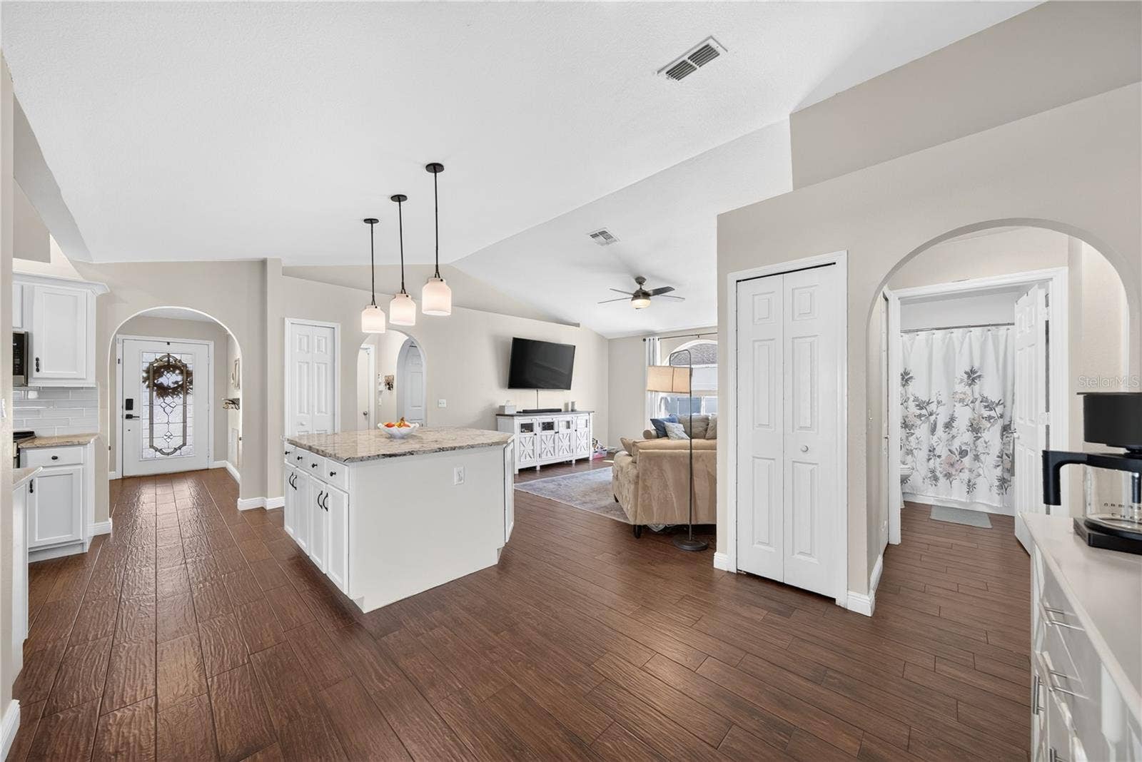 8 LAKEVIEW RESERVE BOULEVARD, Winter Garden, FL 34787 8 LAKEVIEW RESERVE BOULEVARD, Winter Garden, FL 34787