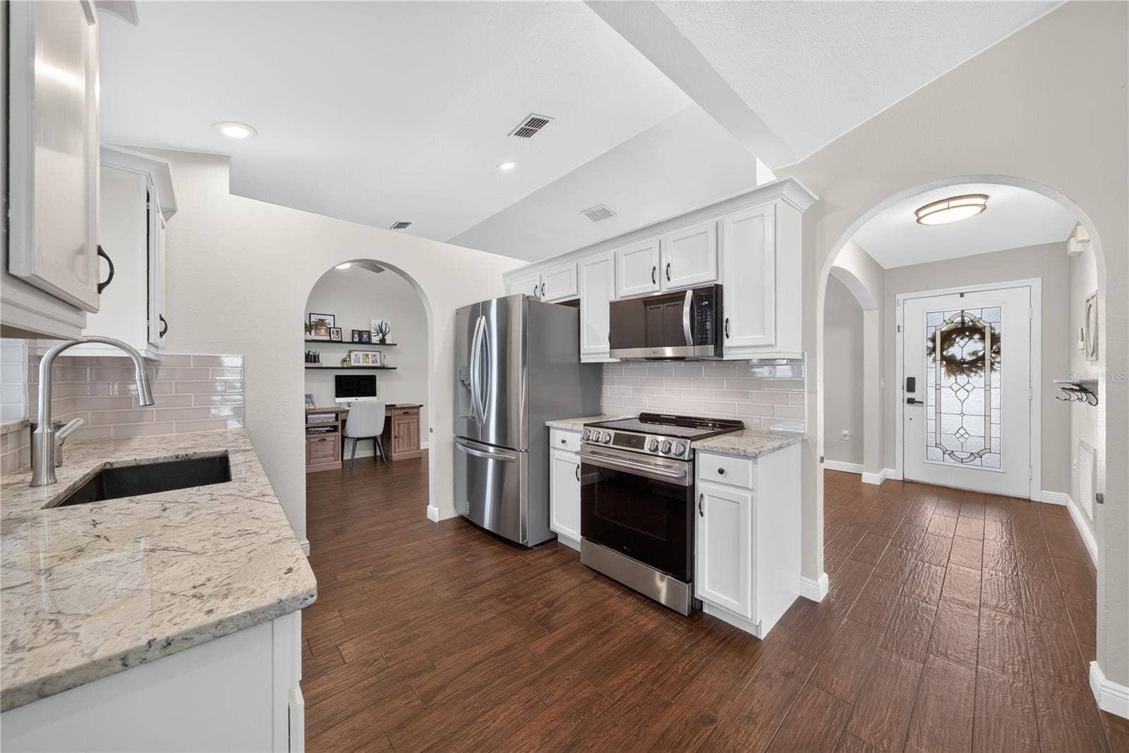 8 LAKEVIEW RESERVE BOULEVARD, Winter Garden, FL 34787 8 LAKEVIEW RESERVE BOULEVARD, Winter Garden, FL 34787