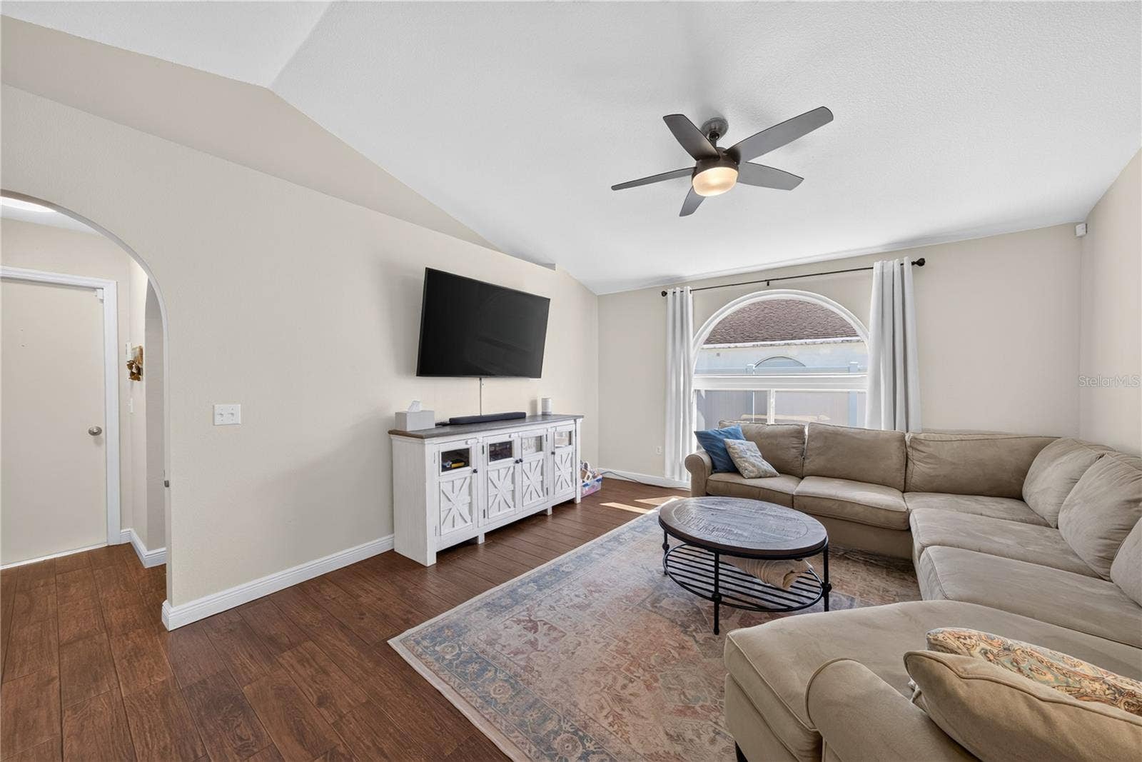 8 LAKEVIEW RESERVE BOULEVARD, Winter Garden, FL 34787 8 LAKEVIEW RESERVE BOULEVARD, Winter Garden, FL 34787