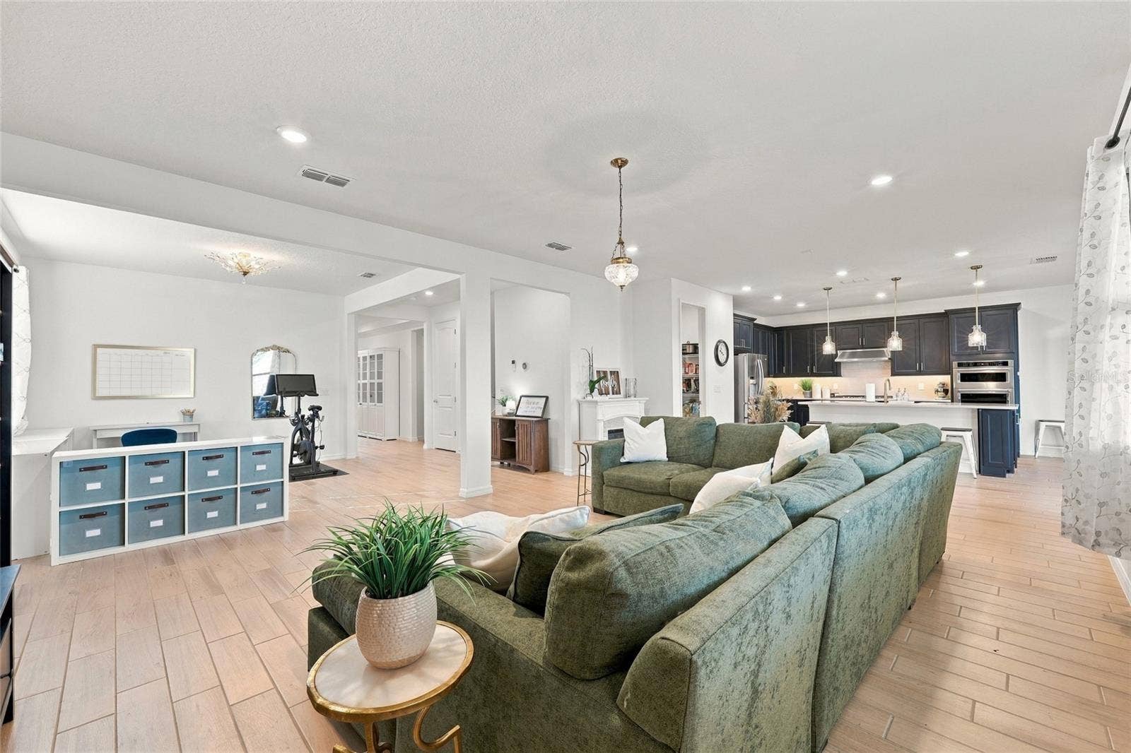 4756 MISTY FOREST WAY, Clermont, FL 34714 4756 MISTY FOREST WAY, Clermont, FL 34714