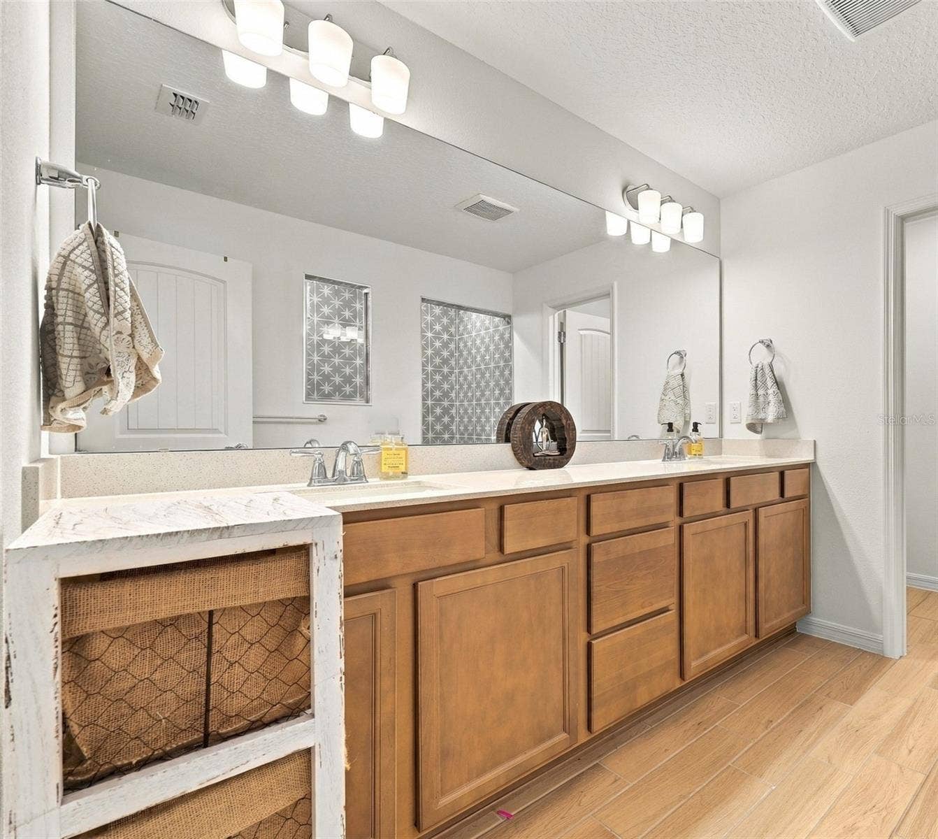 4756 MISTY FOREST WAY, Clermont, FL 34714 4756 MISTY FOREST WAY, Clermont, FL 34714