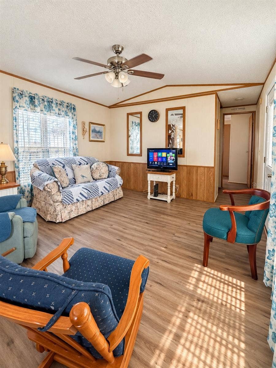 232 S CAMPHOR LOOP, Avon Park, FL 33825 232 S CAMPHOR LOOP, Avon Park, FL 33825