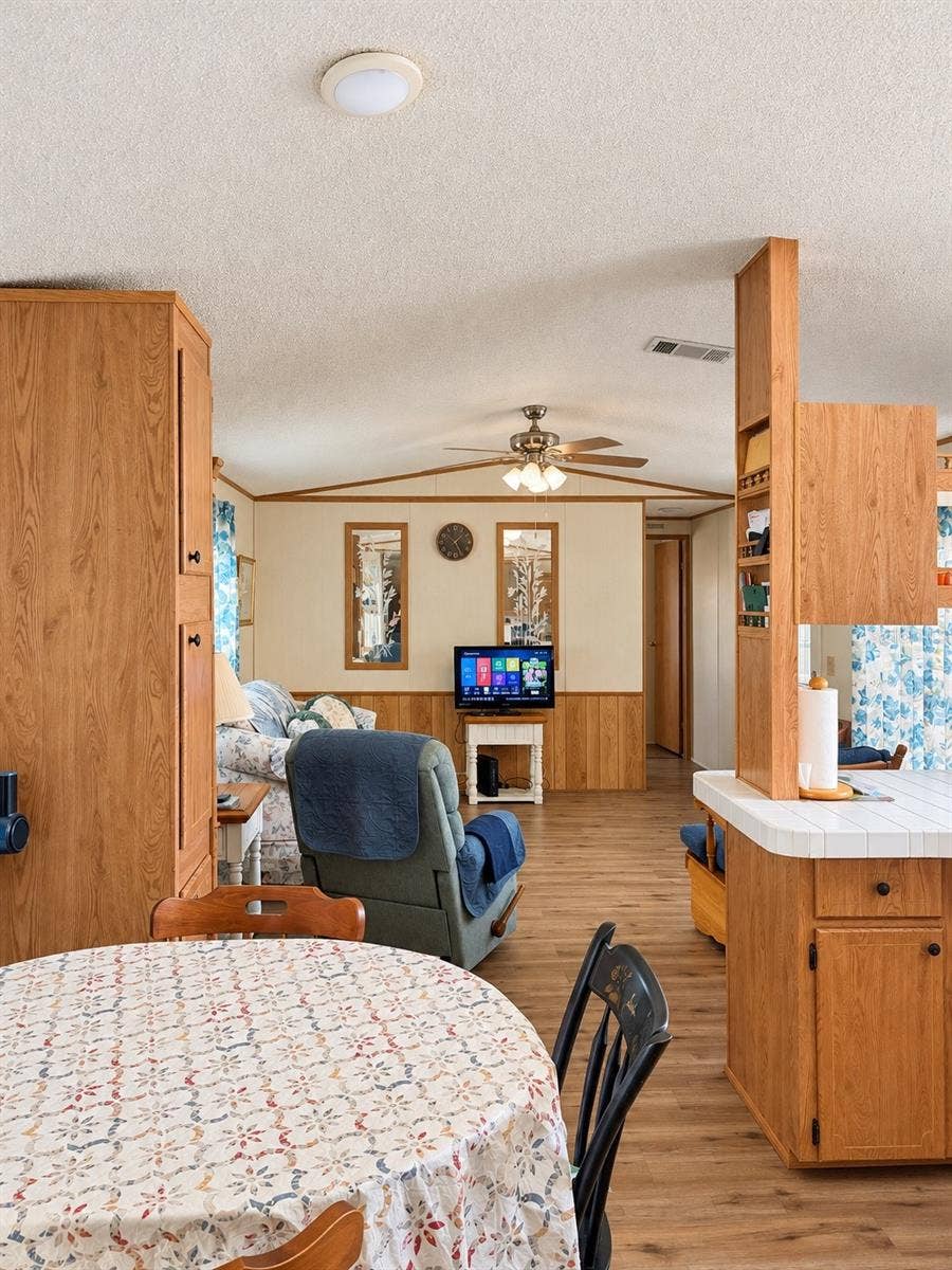 232 S CAMPHOR LOOP, Avon Park, FL 33825 232 S CAMPHOR LOOP, Avon Park, FL 33825