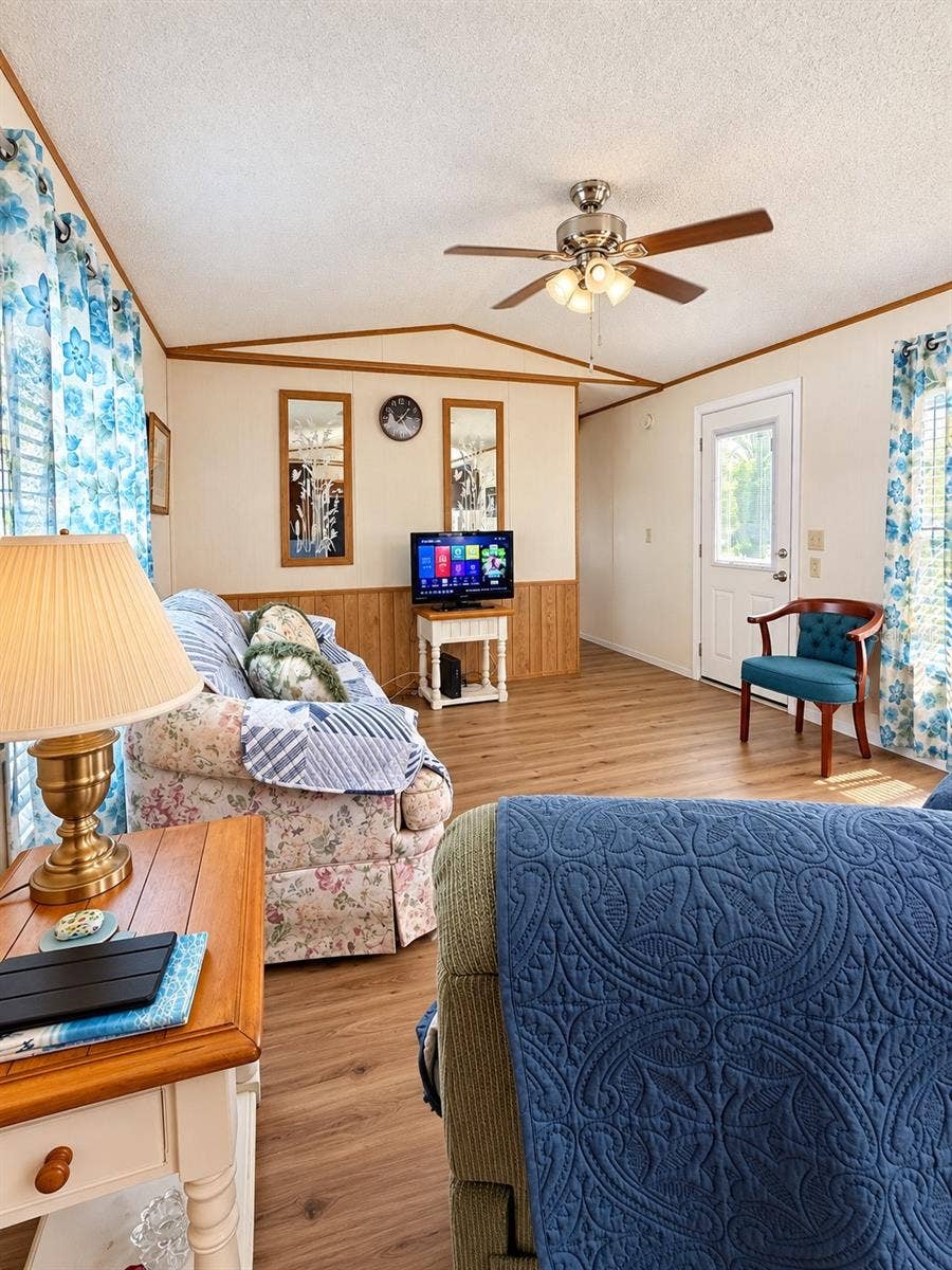 232 S CAMPHOR LOOP, Avon Park, FL 33825 232 S CAMPHOR LOOP, Avon Park, FL 33825