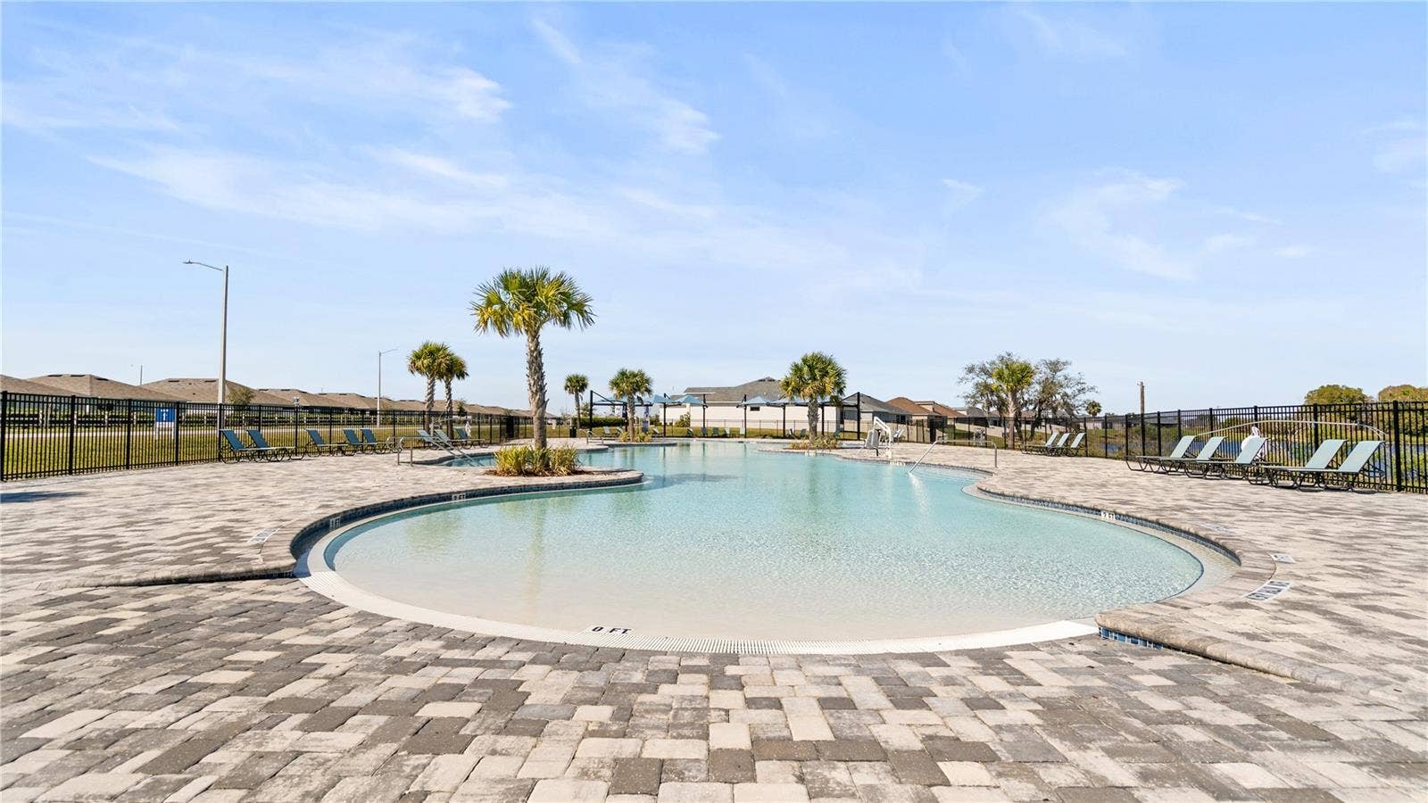 6245 BOTTICELLA BOULEVARD, Winter Haven, FL 33884 Amenities
