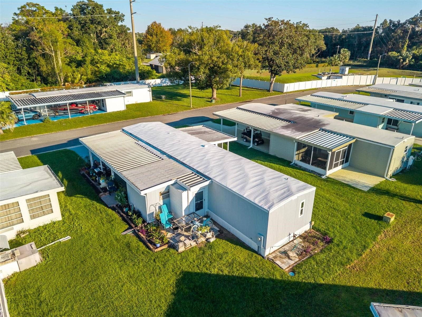 39 HAWAIIAN WAY, Leesburg, FL 34788 Aerial View