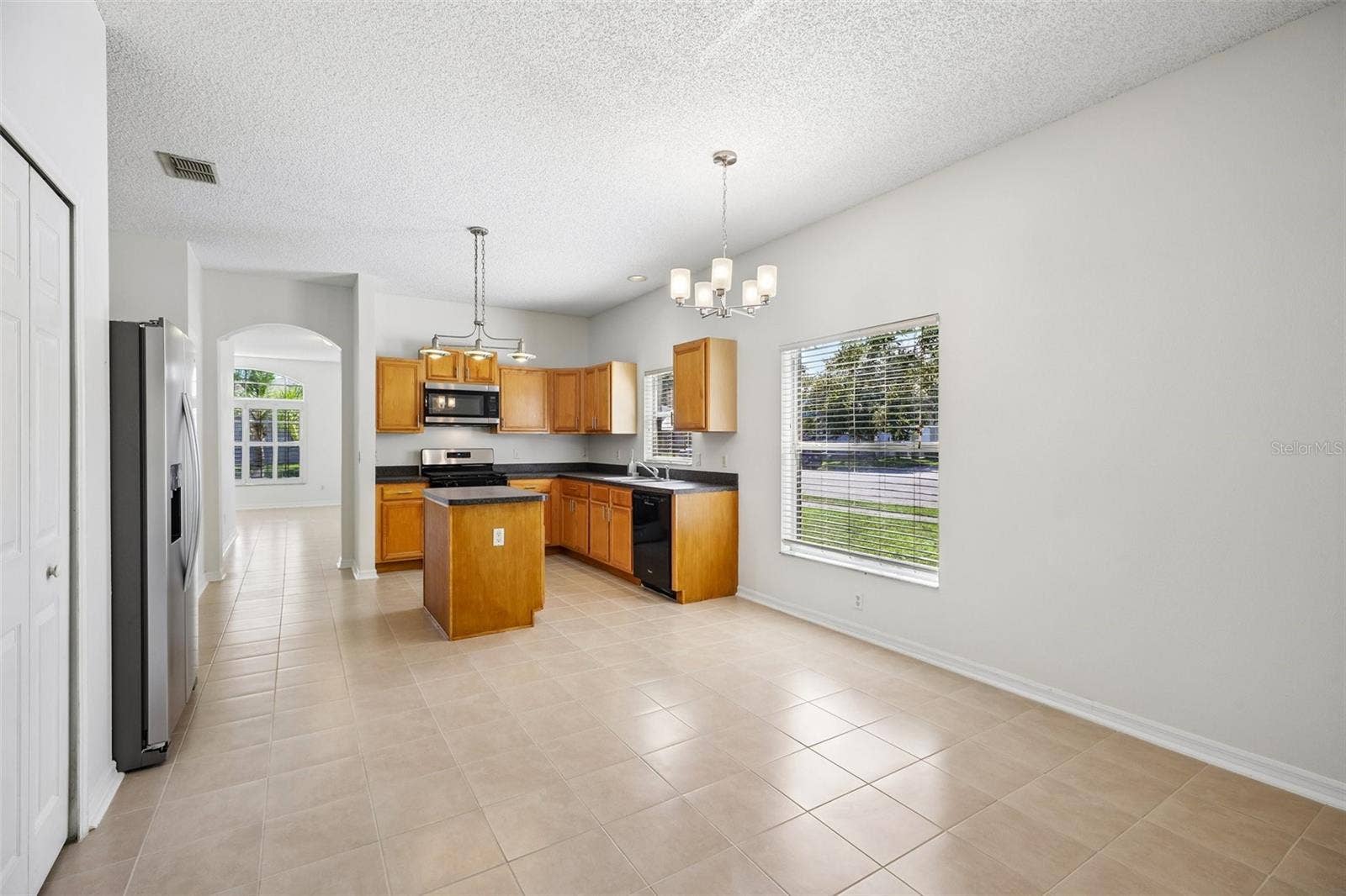 1806 ANNA CATHERINE DRIVE, Orlando, FL 32828 The Breakfast Nook