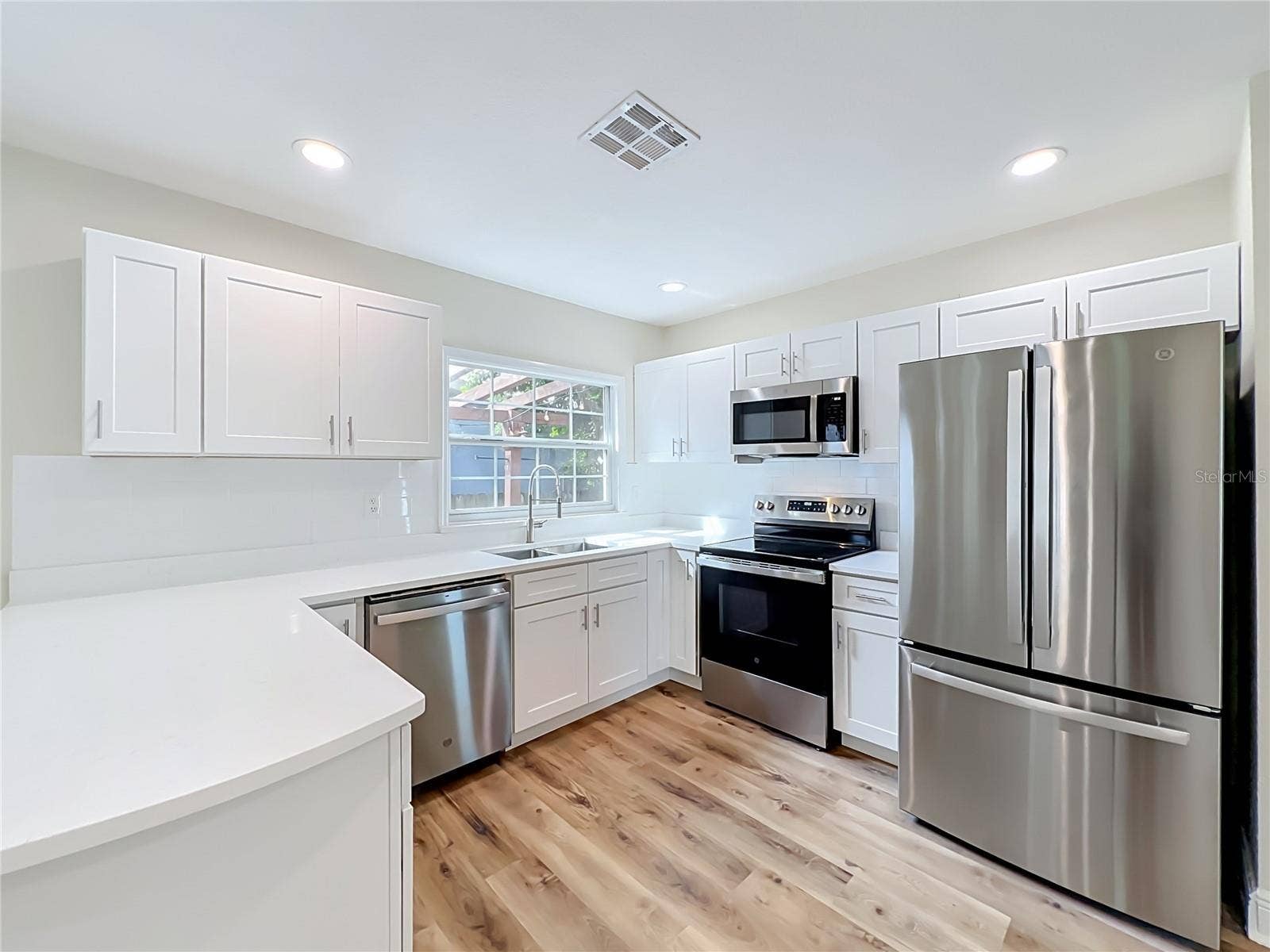 2214 DEPAUW AVENUE, Orlando, FL 32804