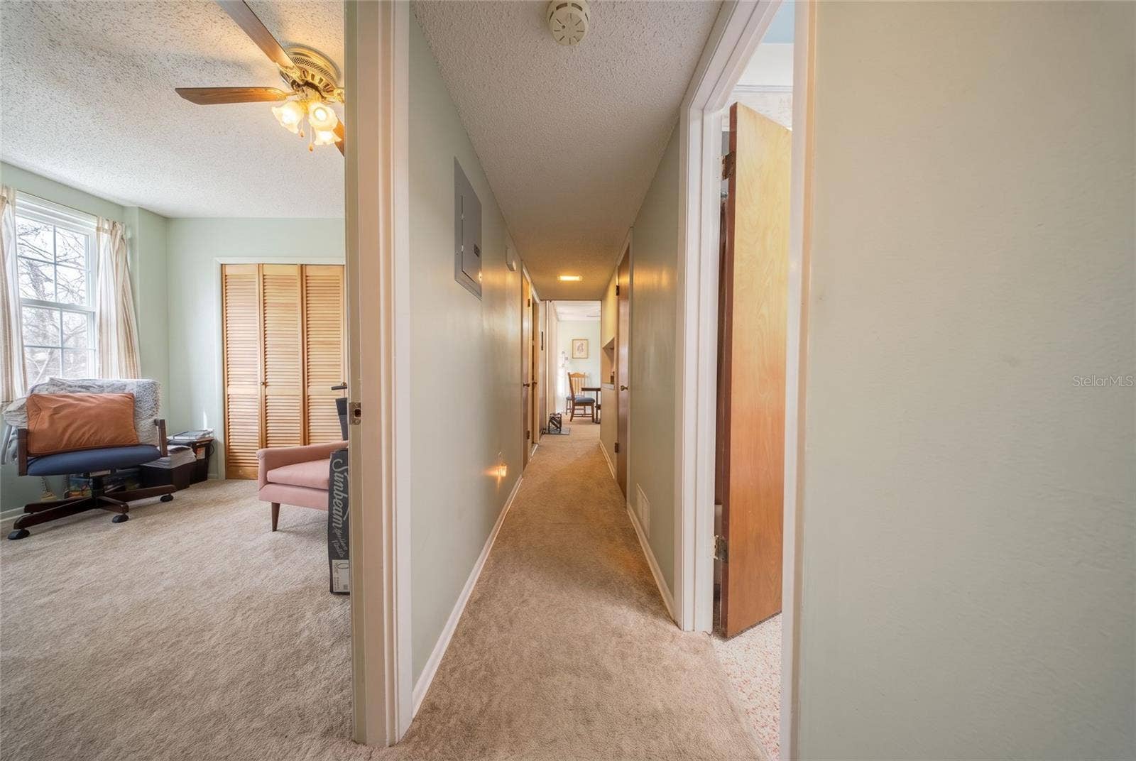 5718 CLEARVIEW DRIVE, Orlando, FL 32819 5718 CLEARVIEW DRIVE, Orlando, FL 32819