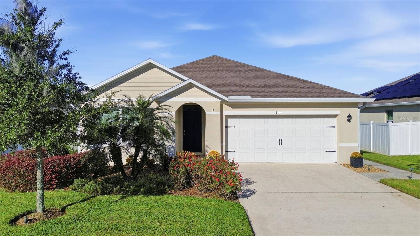 4010 SAPSUCKER LOOP, Sanford, FL 32773 Front Exterior