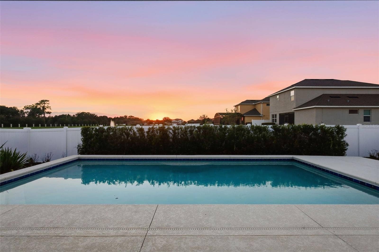 4010 SAPSUCKER LOOP, Sanford, FL 32773 Pool View