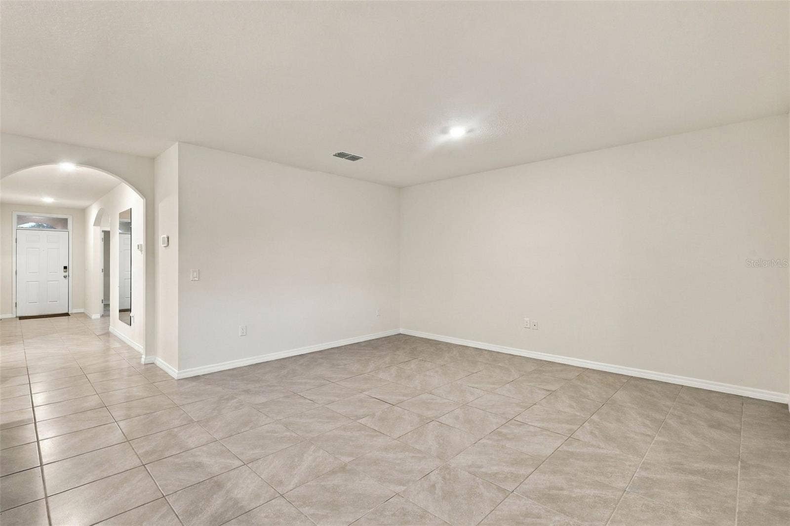 4010 SAPSUCKER LOOP, Sanford, FL 32773 Interior Room