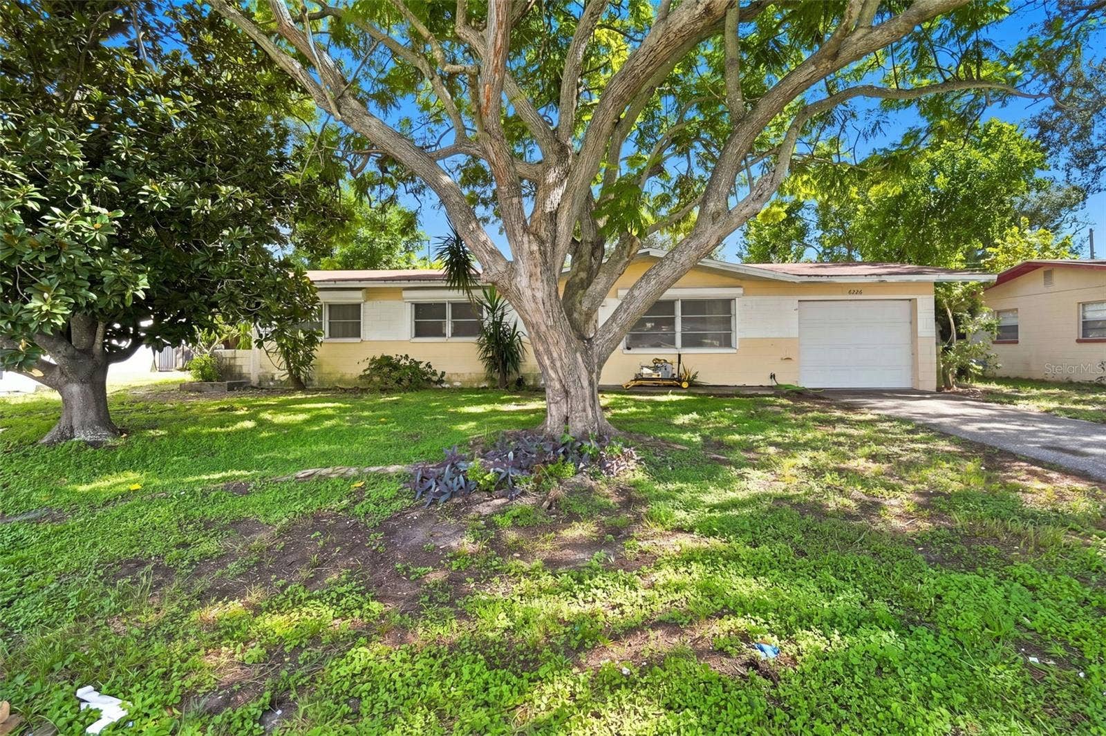 6226 42ND AVENUE N, St Petersburg, FL 33709 6226 42ND AVENUE N, St Petersburg, FL 33709