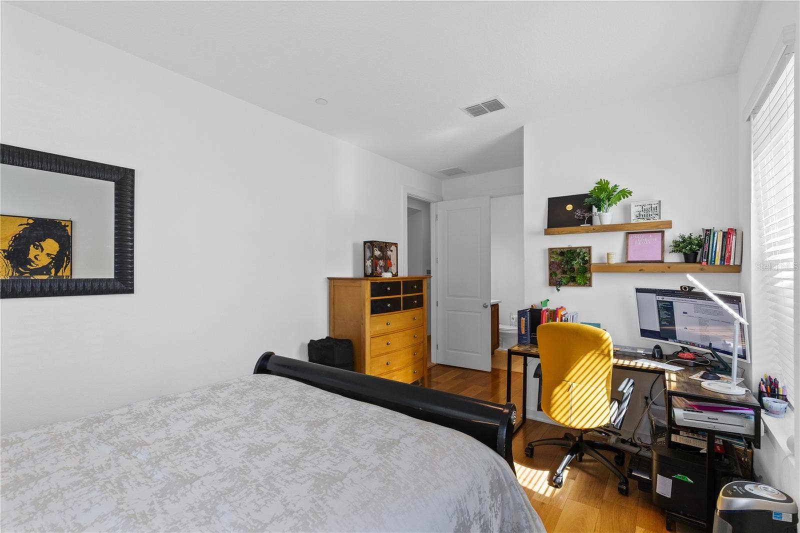 12923 GABOR AVENUE, Orlando, FL 32827 1st floor, bedroom with full bath.