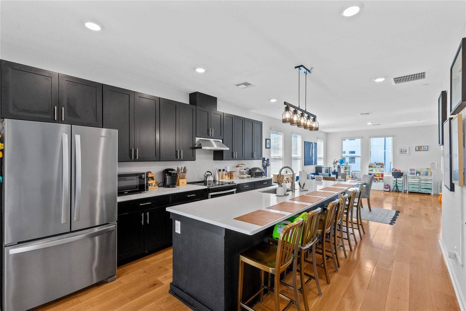 12923 GABOR AVENUE, Orlando, FL 32827 2nd floor.