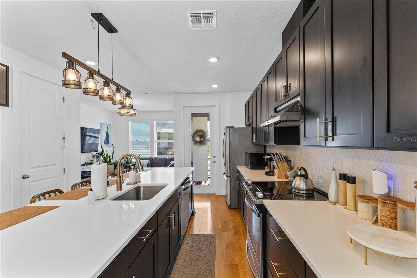 12923 GABOR AVENUE, Orlando, FL 32827 2nd floor.