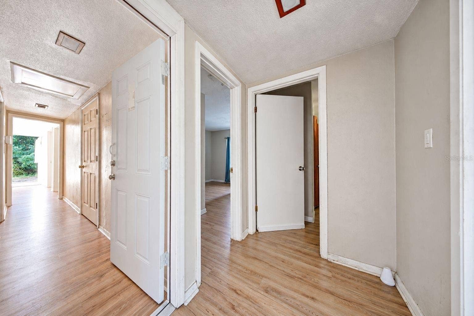4200 ANDERSON ROAD, Orlando, FL 32812 4200 ANDERSON ROAD, Orlando, FL 32812