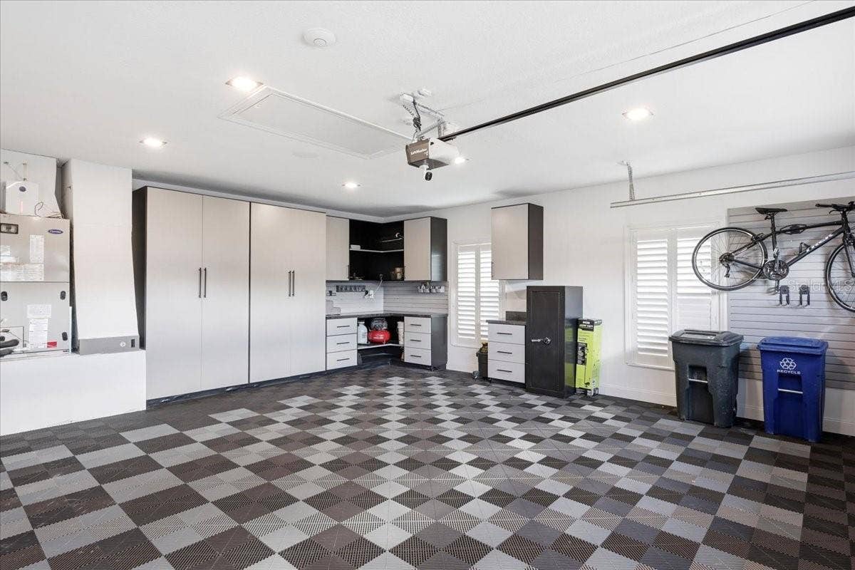 8953 CHARLESTON PARK, #18, Orlando, FL 32819 8953 CHARLESTON PARK, #18, Orlando, FL 32819