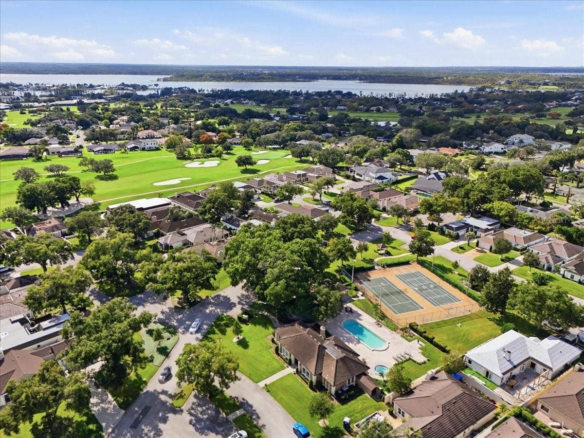 8953 CHARLESTON PARK, #18, Orlando, FL 32819 8953 CHARLESTON PARK, #18, Orlando, FL 32819