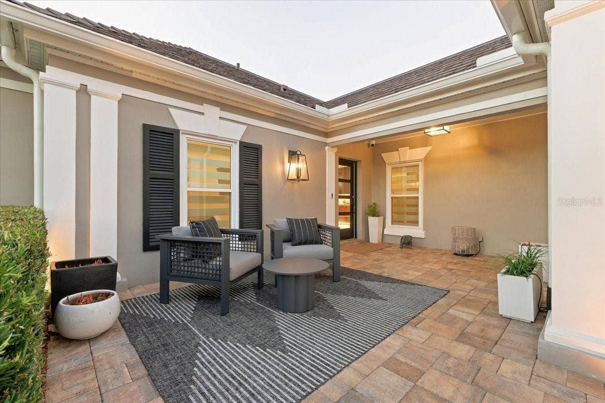8953 CHARLESTON PARK, #18, Orlando, FL 32819 8953 CHARLESTON PARK, #18, Orlando, FL 32819