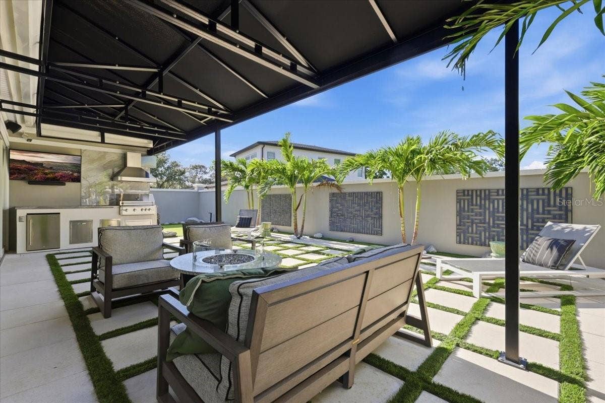 8953 CHARLESTON PARK, #18, Orlando, FL 32819 8953 CHARLESTON PARK, #18, Orlando, FL 32819