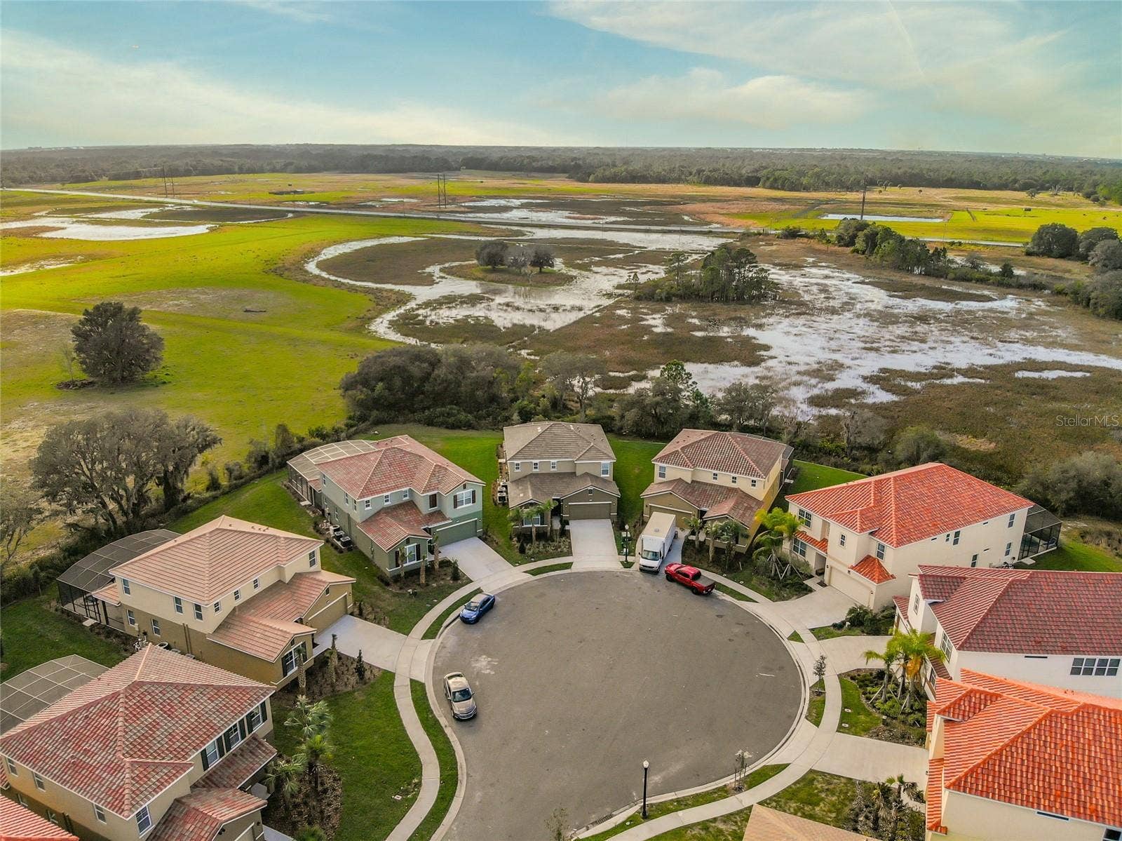 8043 OAK SHADOW COURT, Davenport, FL 33837 8043 OAK SHADOW COURT, Davenport, FL 33837