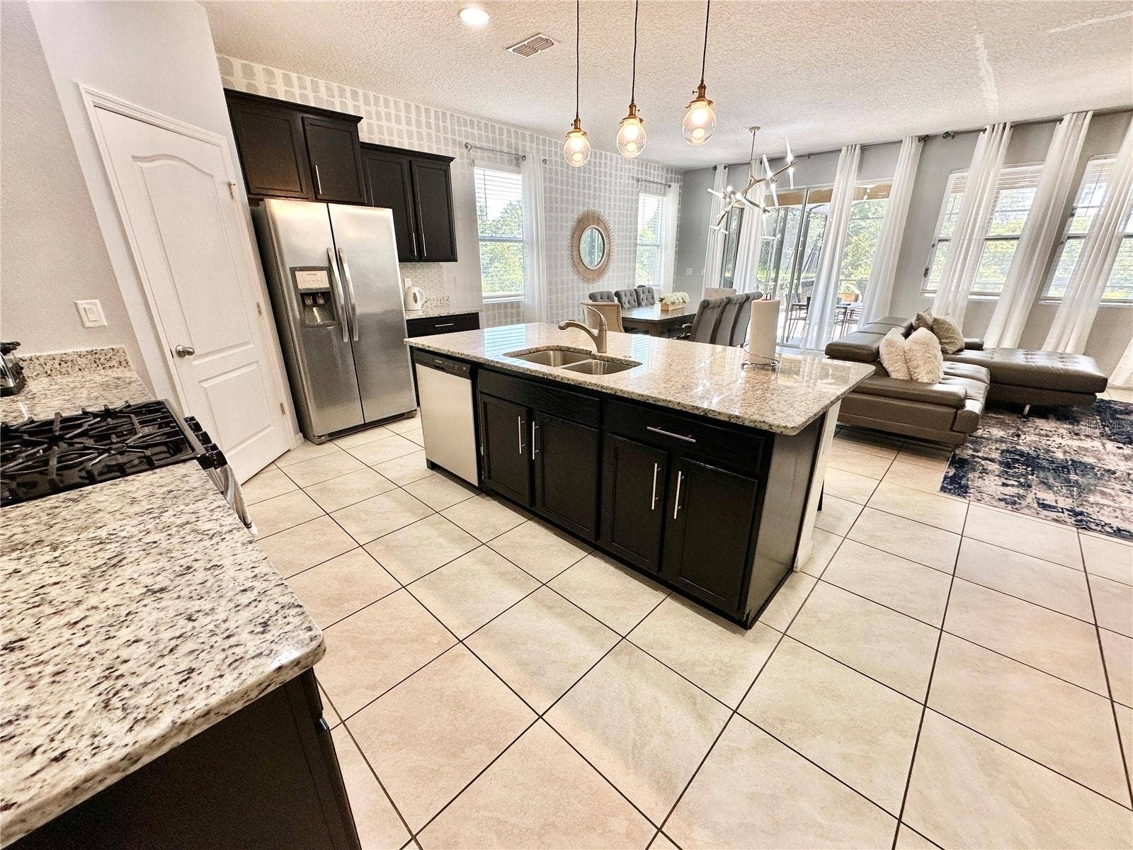 8043 OAK SHADOW COURT, Davenport, FL 33837 8043 OAK SHADOW COURT, Davenport, FL 33837