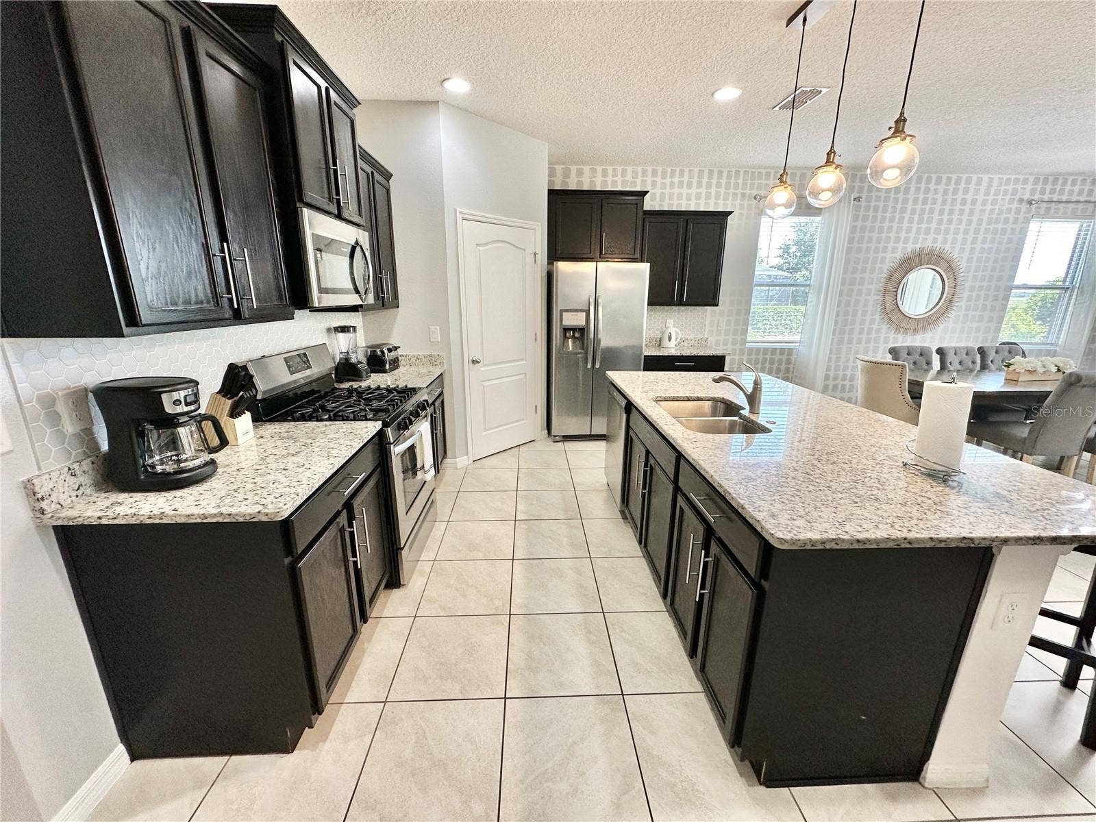 8043 OAK SHADOW COURT, Davenport, FL 33837 8043 OAK SHADOW COURT, Davenport, FL 33837