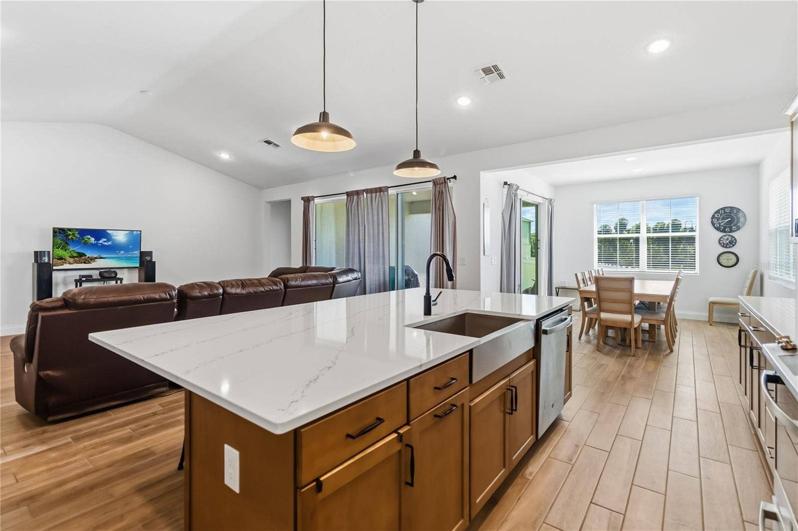 749 CURLY LOCKS LOOP, Apopka, FL 32703 749 CURLY LOCKS LOOP, Apopka, FL 32703