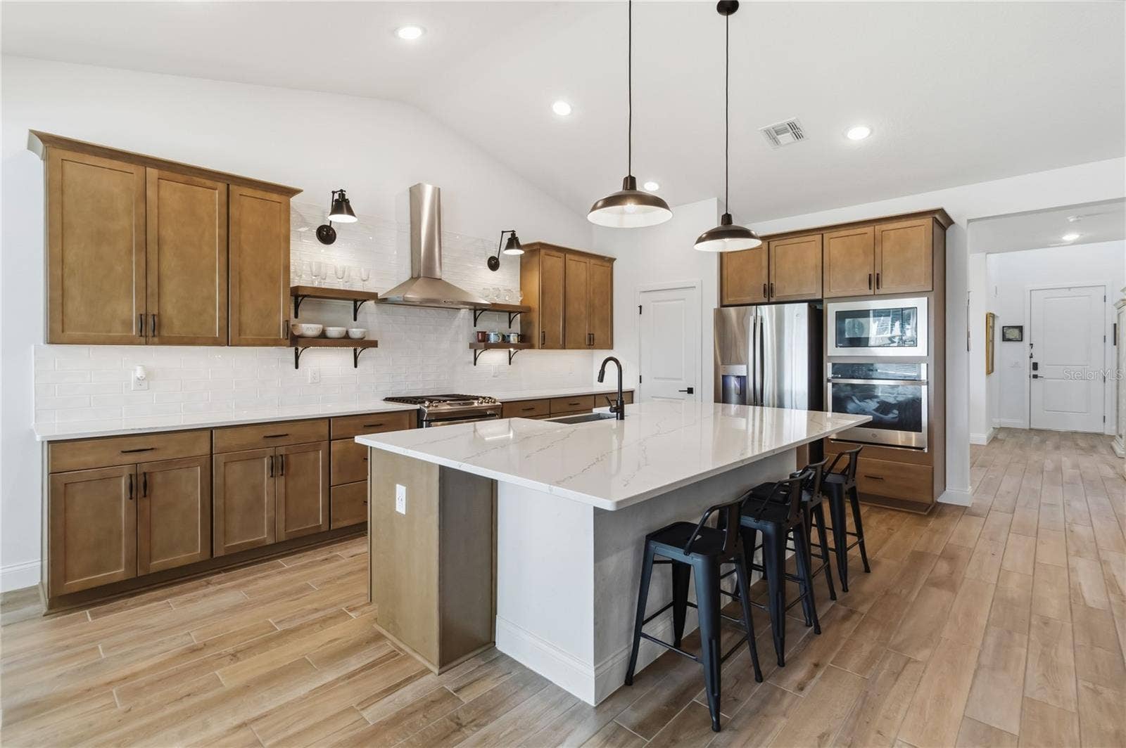 749 CURLY LOCKS LOOP, Apopka, FL 32703 749 CURLY LOCKS LOOP, Apopka, FL 32703