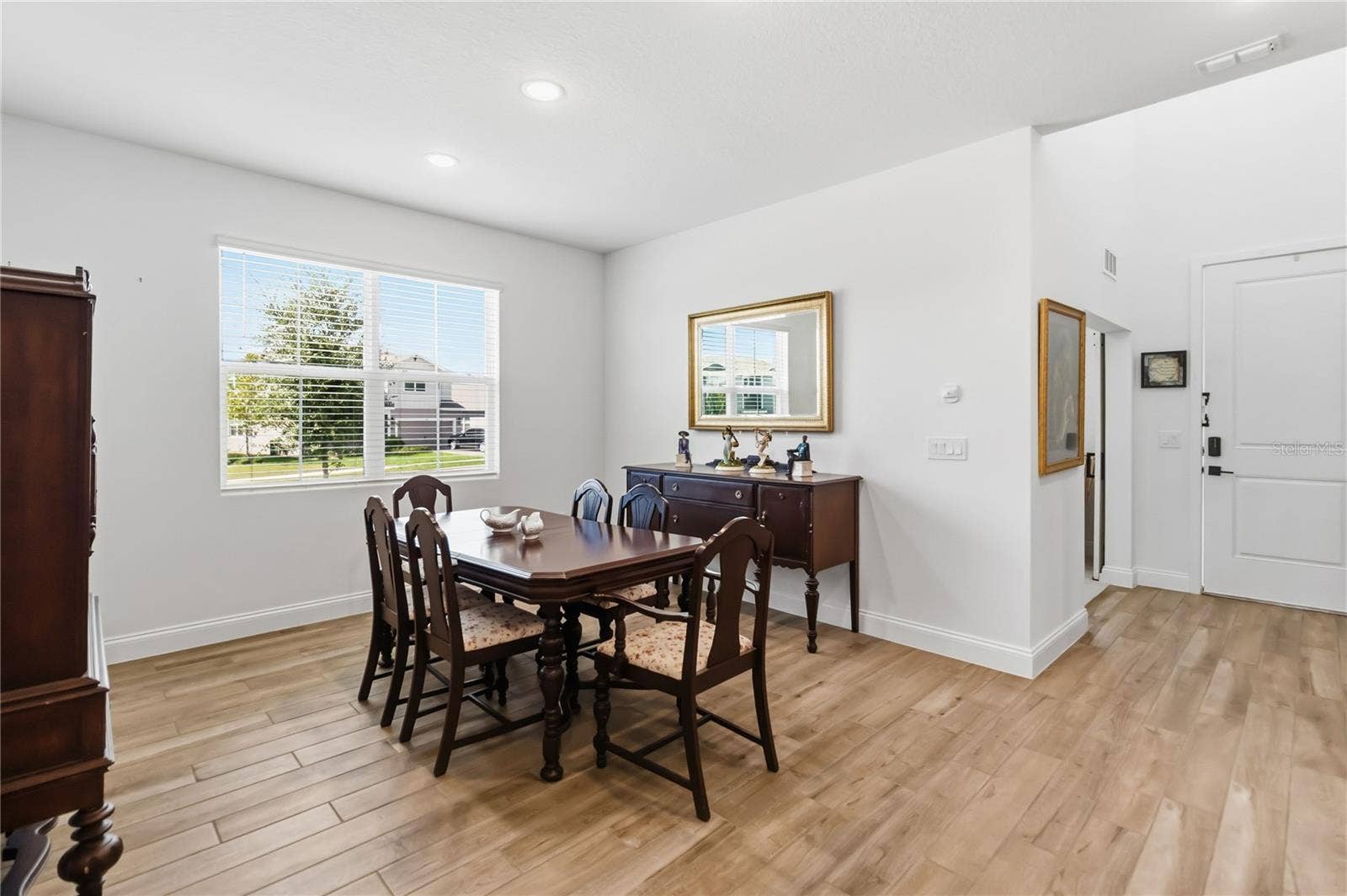 749 CURLY LOCKS LOOP, Apopka, FL 32703 749 CURLY LOCKS LOOP, Apopka, FL 32703