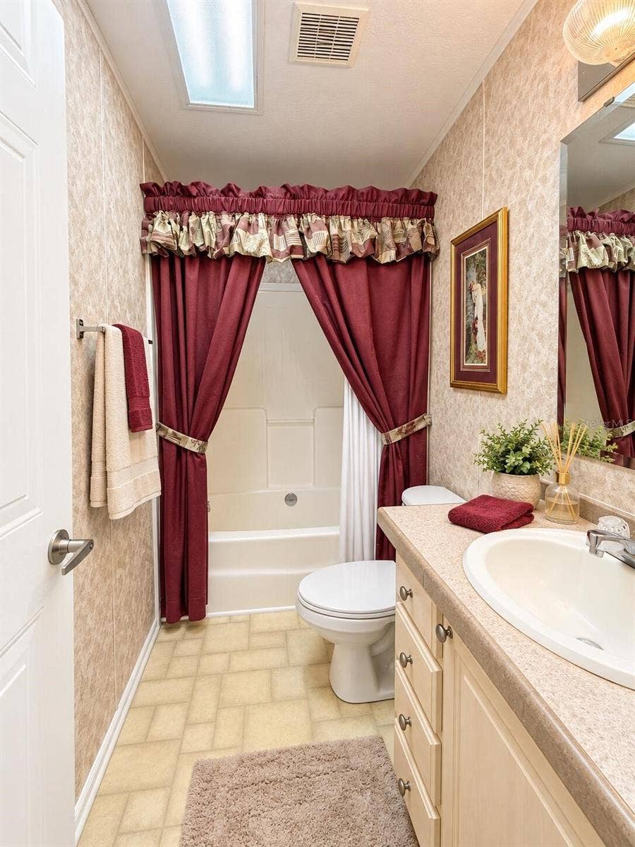 715 SKYVIEW, Davenport, FL 33897 715 SKYVIEW, Davenport, FL 33897