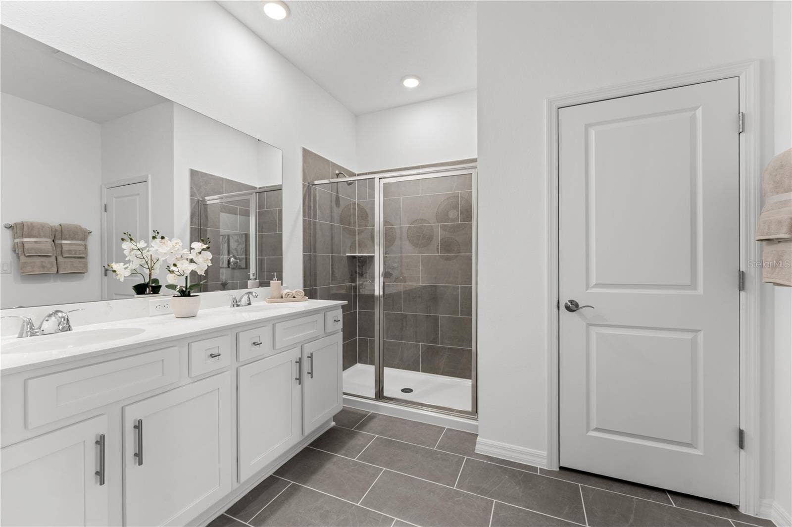 992 BANFF NE DRIVE NE, Palm Bay, FL 32905 992 BANFF NE DRIVE NE, Palm Bay, FL 32905