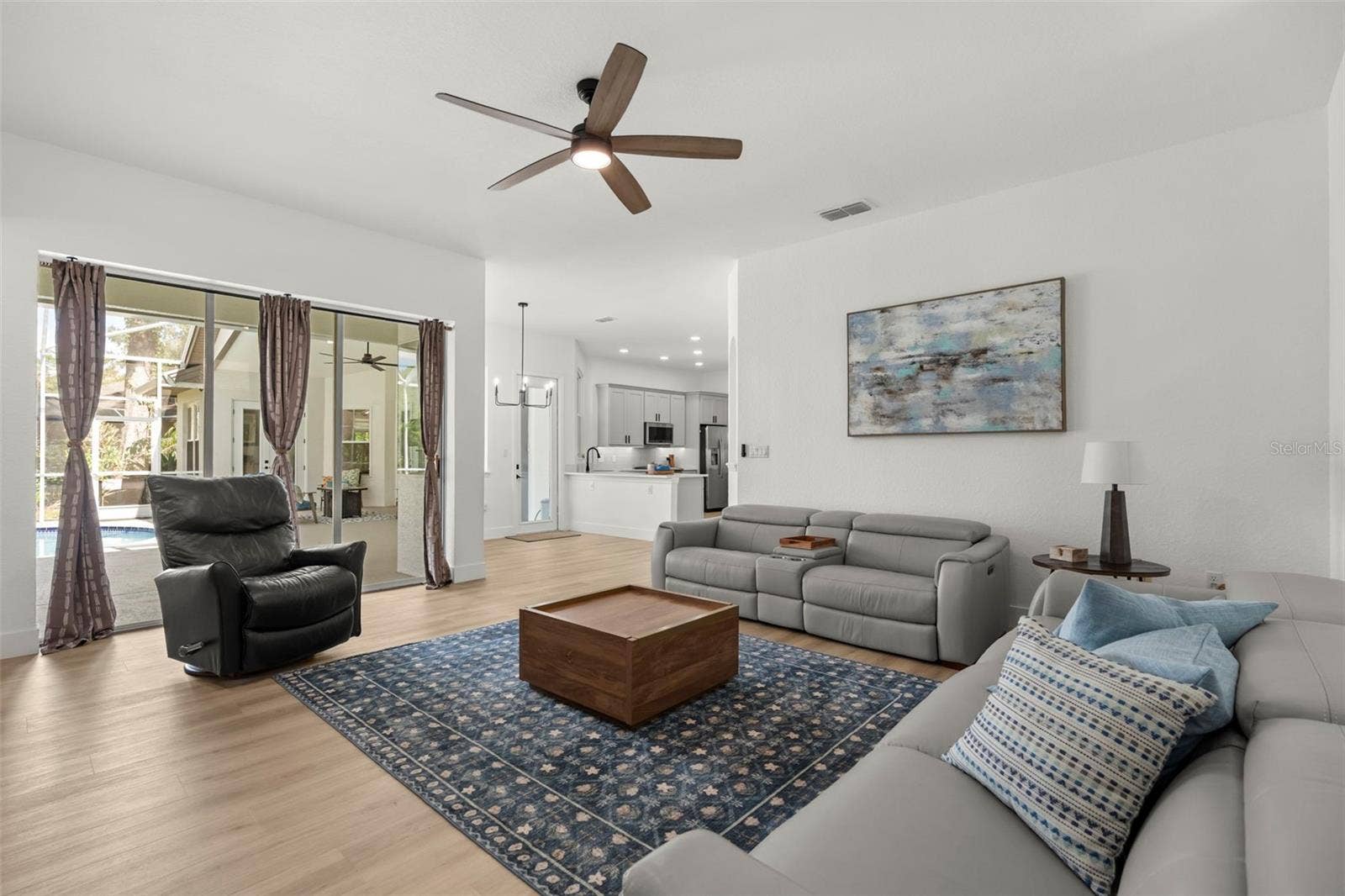 5331 LAKE BLUFF TERRACE, Sanford, FL 32771