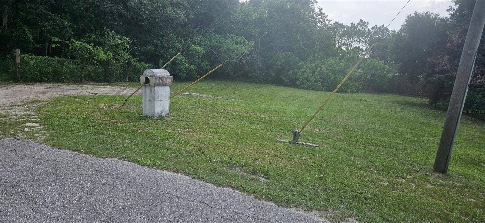 11702 ANN, Thonotosassa, FL 33592 11702 ANN, Thonotosassa, FL 33592