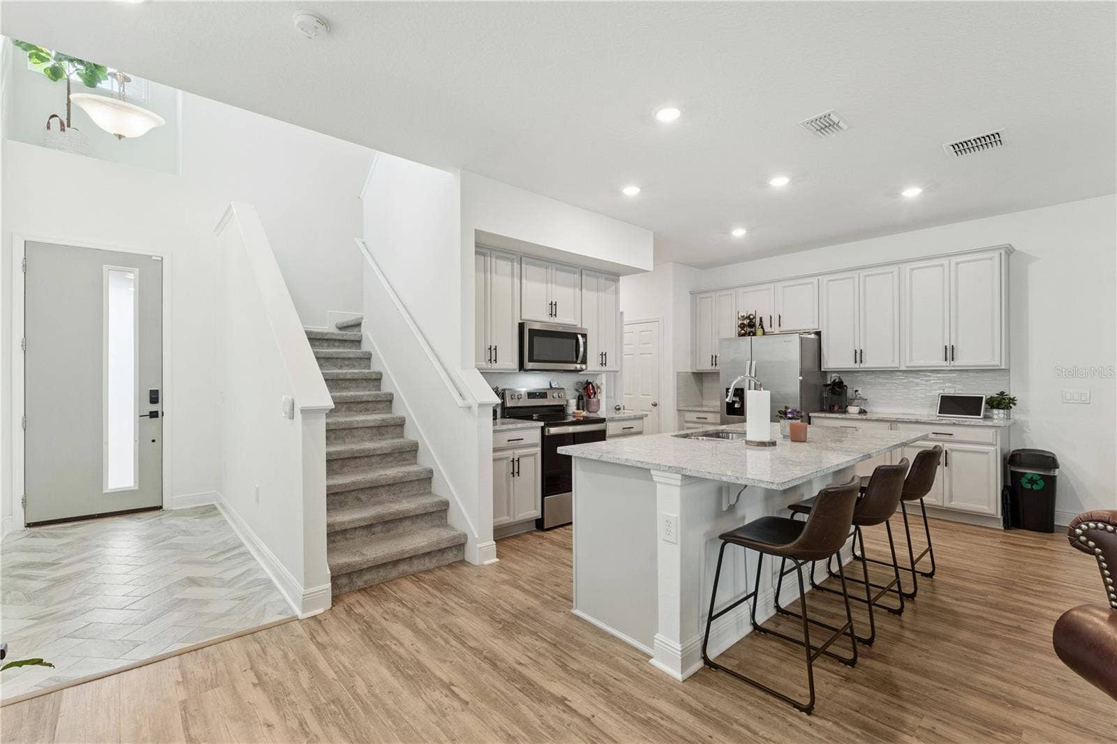 2356 SHADOWLAND LOOP, Winter Park, FL 32792 2356 SHADOWLAND LOOP, Winter Park, FL 32792