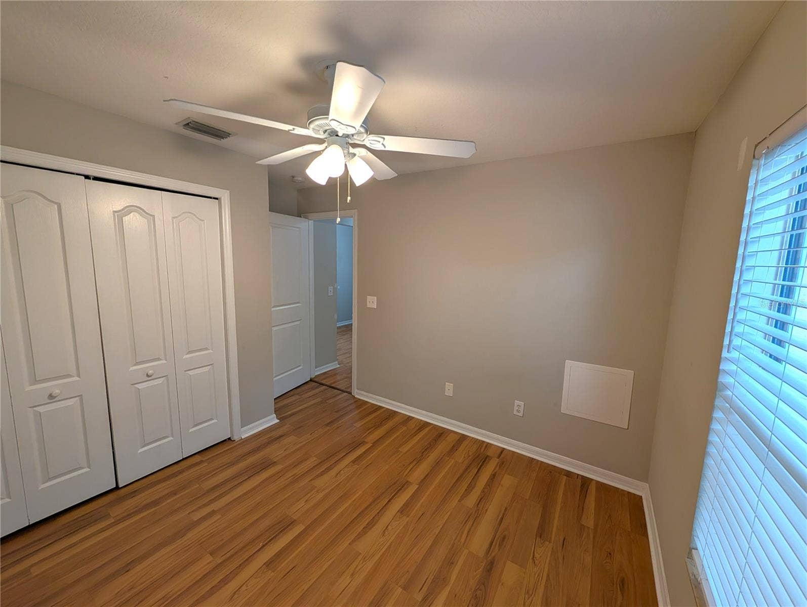 913 STALLION WAY, Valrico, FL 33594 913 STALLION WAY, Valrico, FL 33594