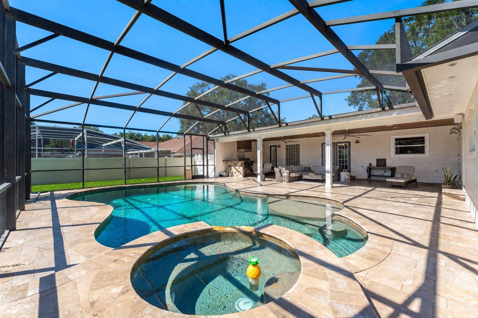 4066 SUMMERWOOD AVENUE, Orlando, FL 32812 4066 SUMMERWOOD AVENUE, Orlando, FL 32812