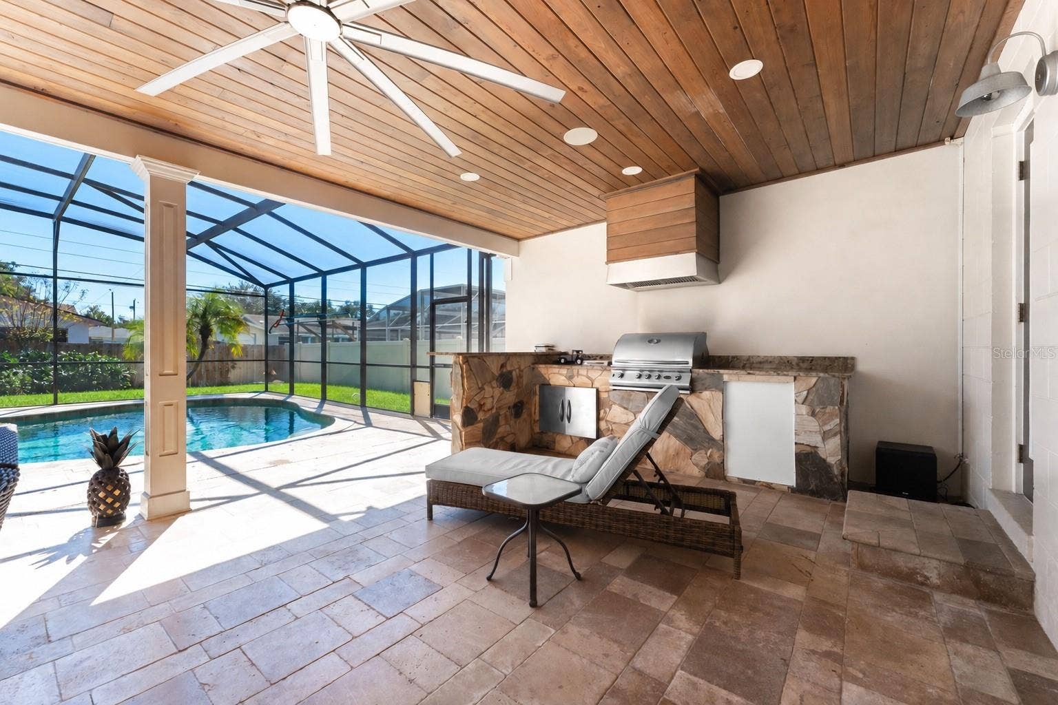4066 SUMMERWOOD AVENUE, Orlando, FL 32812 4066 SUMMERWOOD AVENUE, Orlando, FL 32812