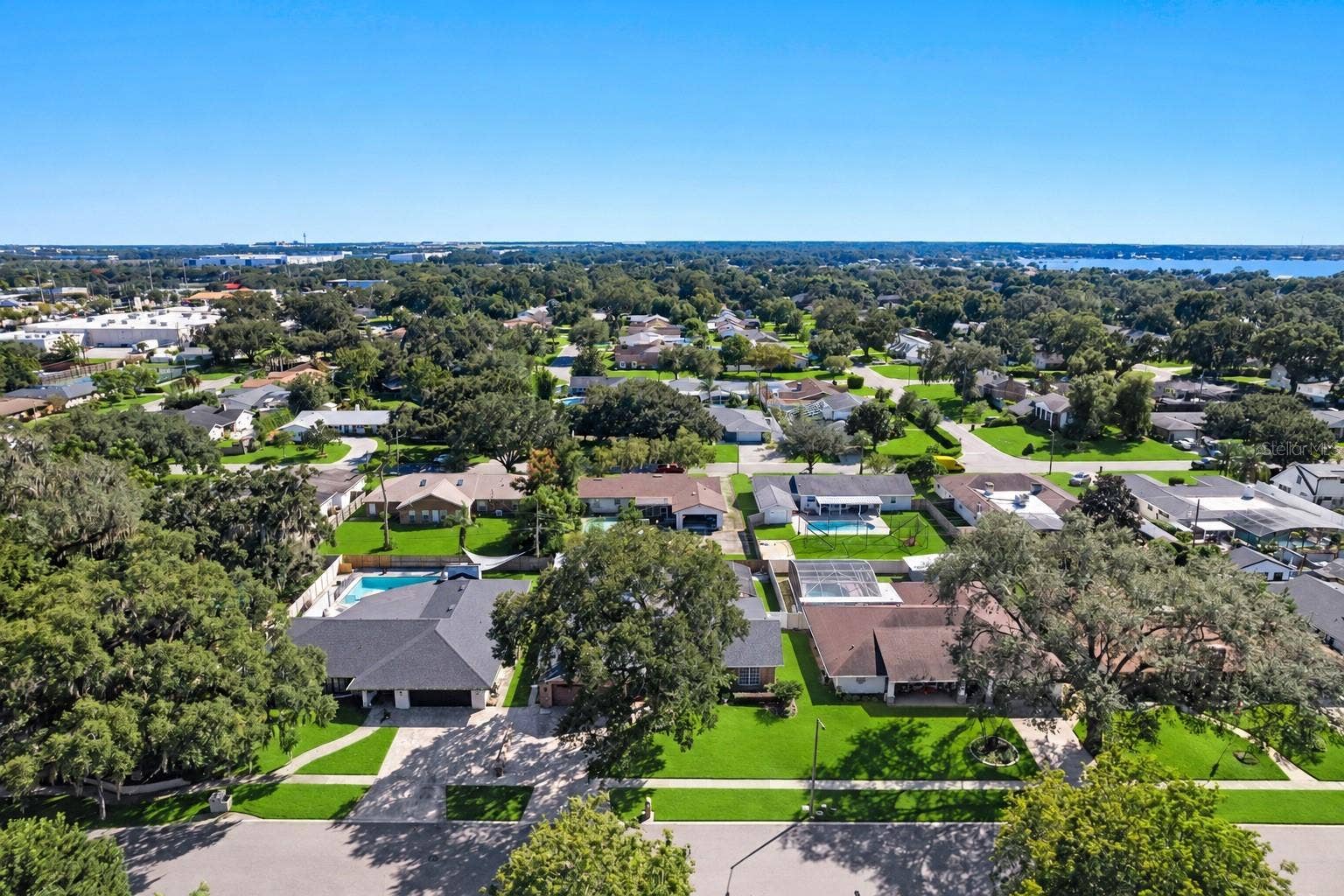 4066 SUMMERWOOD AVENUE, Orlando, FL 32812 4066 SUMMERWOOD AVENUE, Orlando, FL 32812
