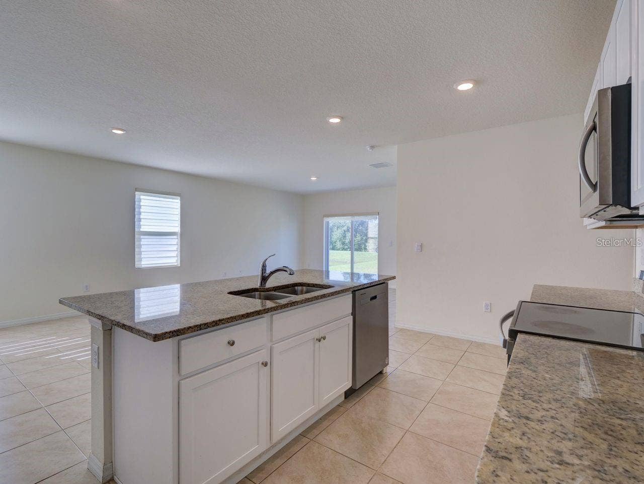 2501 RIBBON FALL AVENUE, Davenport, FL 33837 2501 RIBBON FALL AVENUE, Davenport, FL 33837