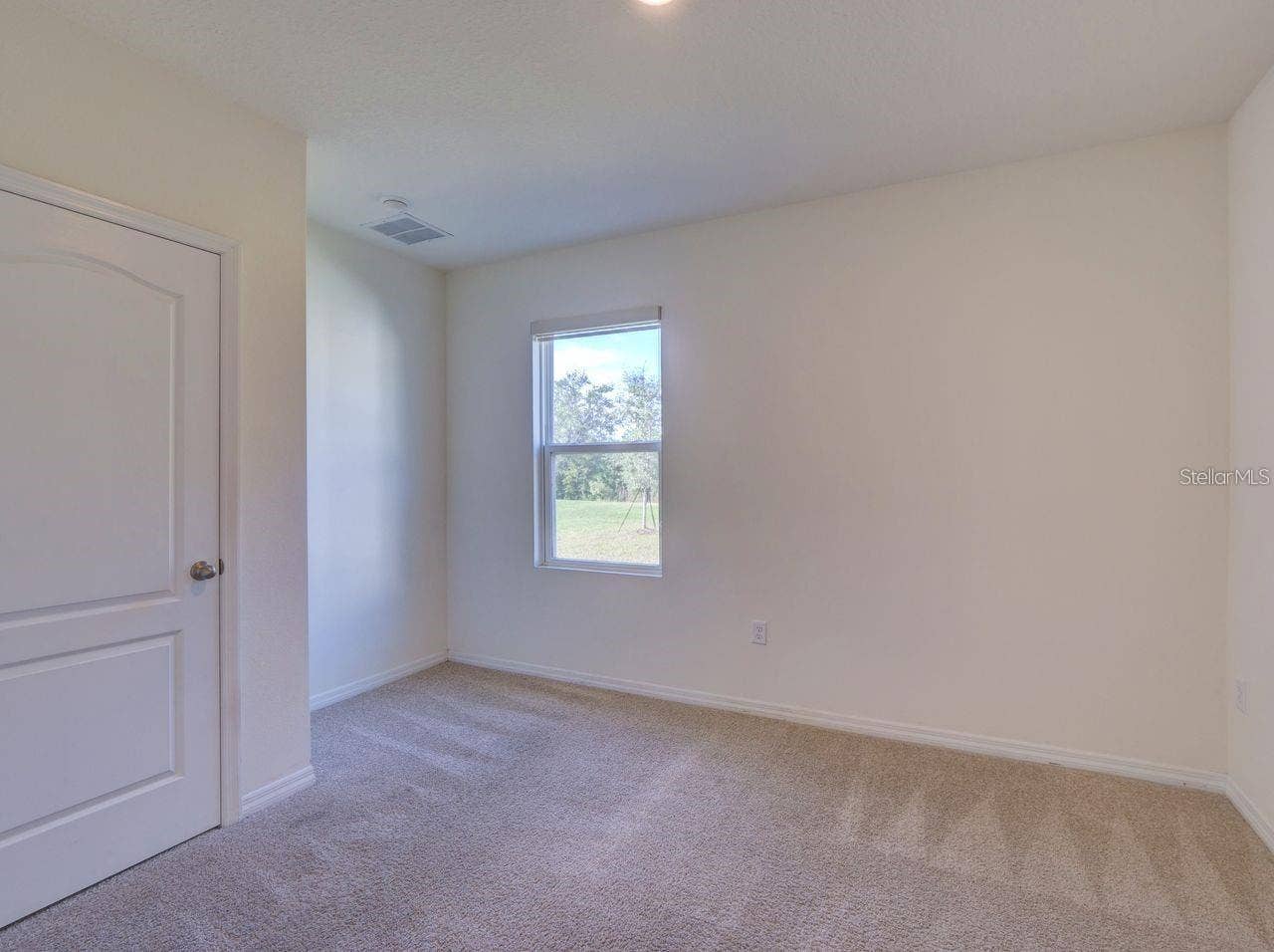 2501 RIBBON FALL AVENUE, Davenport, FL 33837 2501 RIBBON FALL AVENUE, Davenport, FL 33837