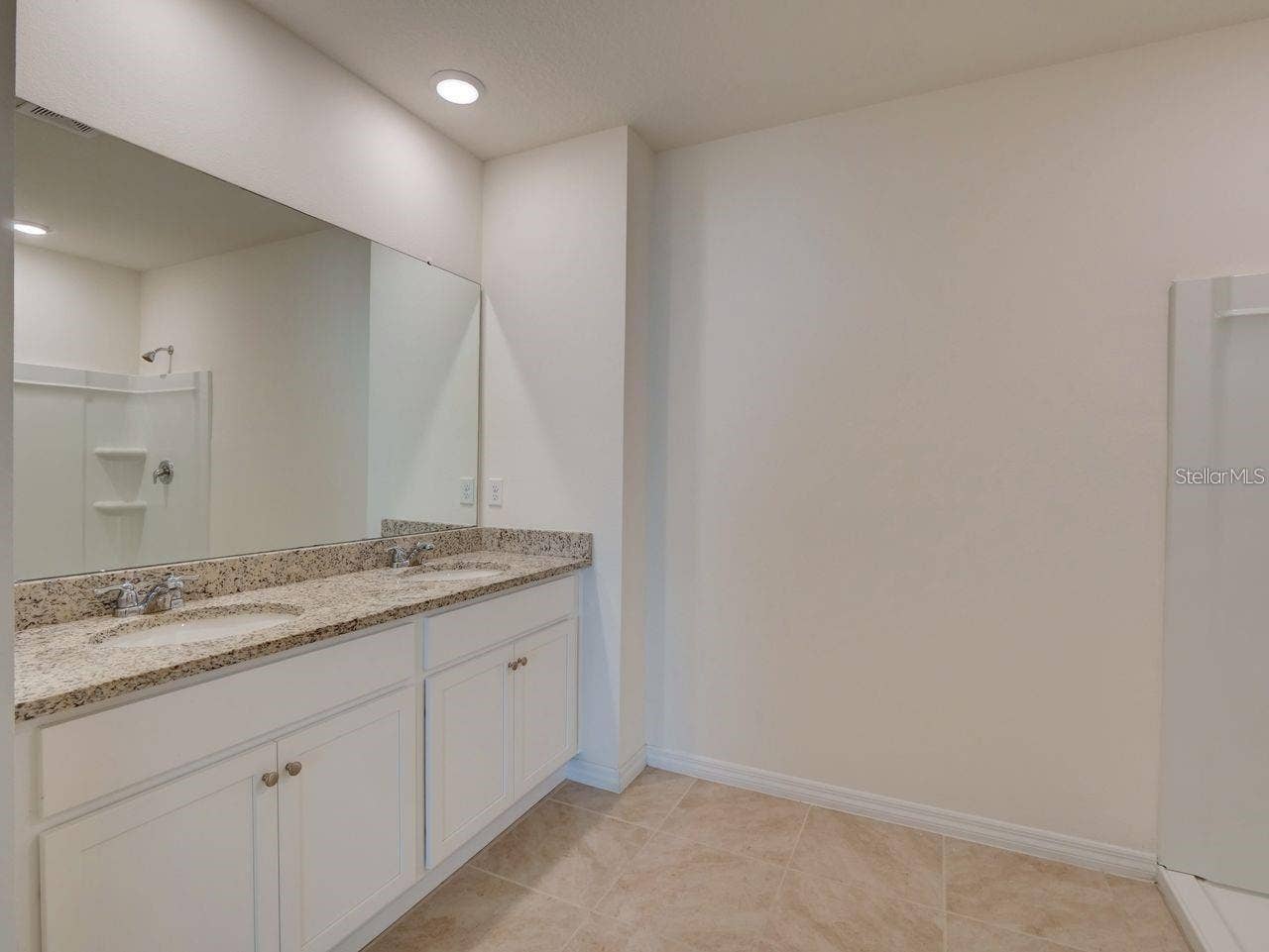 2501 RIBBON FALL AVENUE, Davenport, FL 33837 2501 RIBBON FALL AVENUE, Davenport, FL 33837