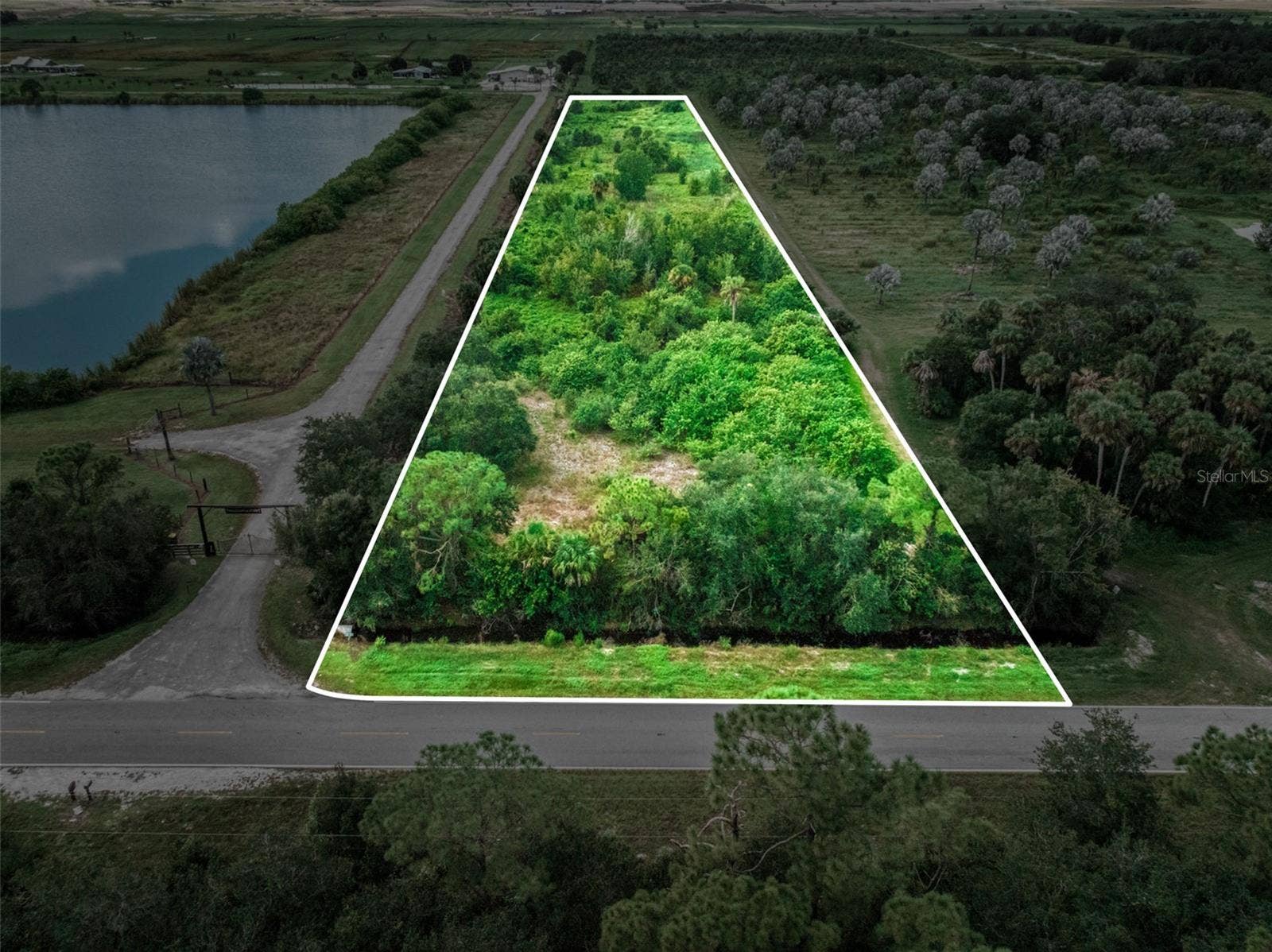 1665 COUNTY ROAD 29, Lake Placid, FL 33852