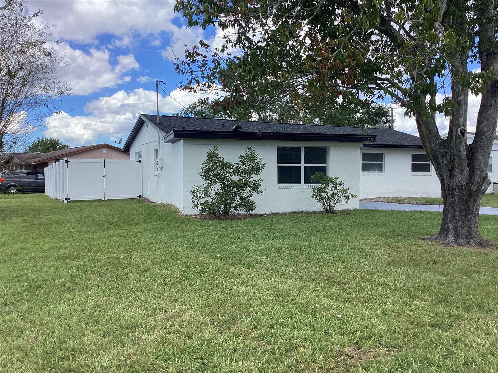 4226 LAKE RICHMOND DRIVE, Orlando, FL 32811 4226 LAKE RICHMOND DRIVE, Orlando, FL 32811