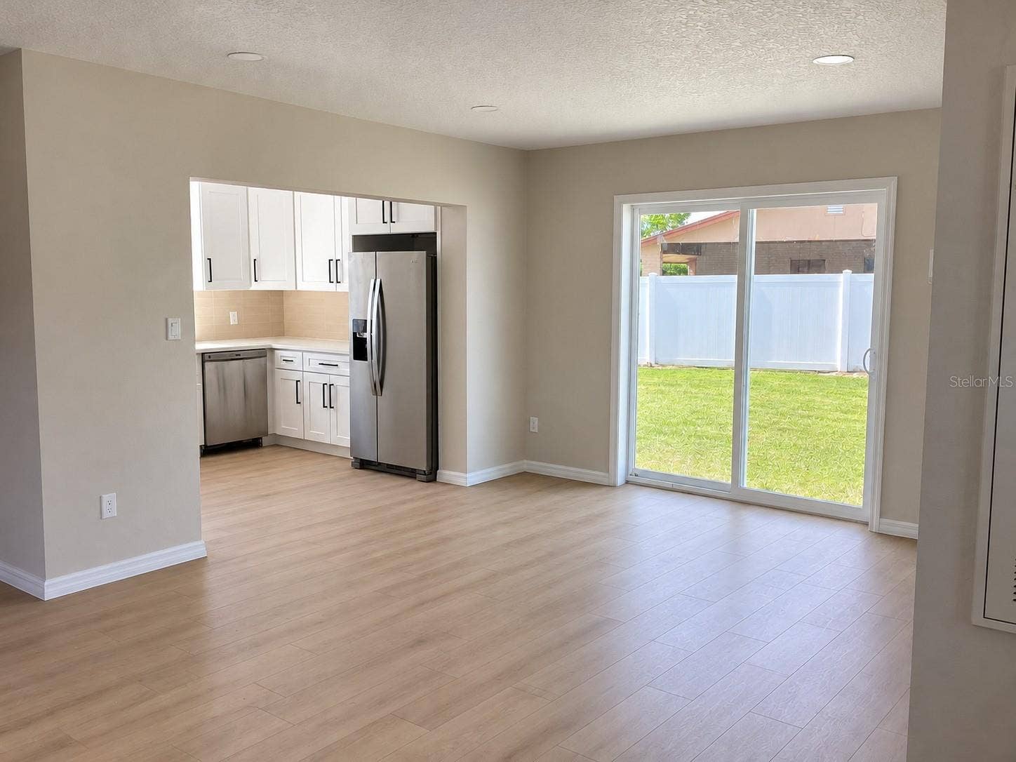 4226 LAKE RICHMOND DRIVE, Orlando, FL 32811 4226 LAKE RICHMOND DRIVE, Orlando, FL 32811