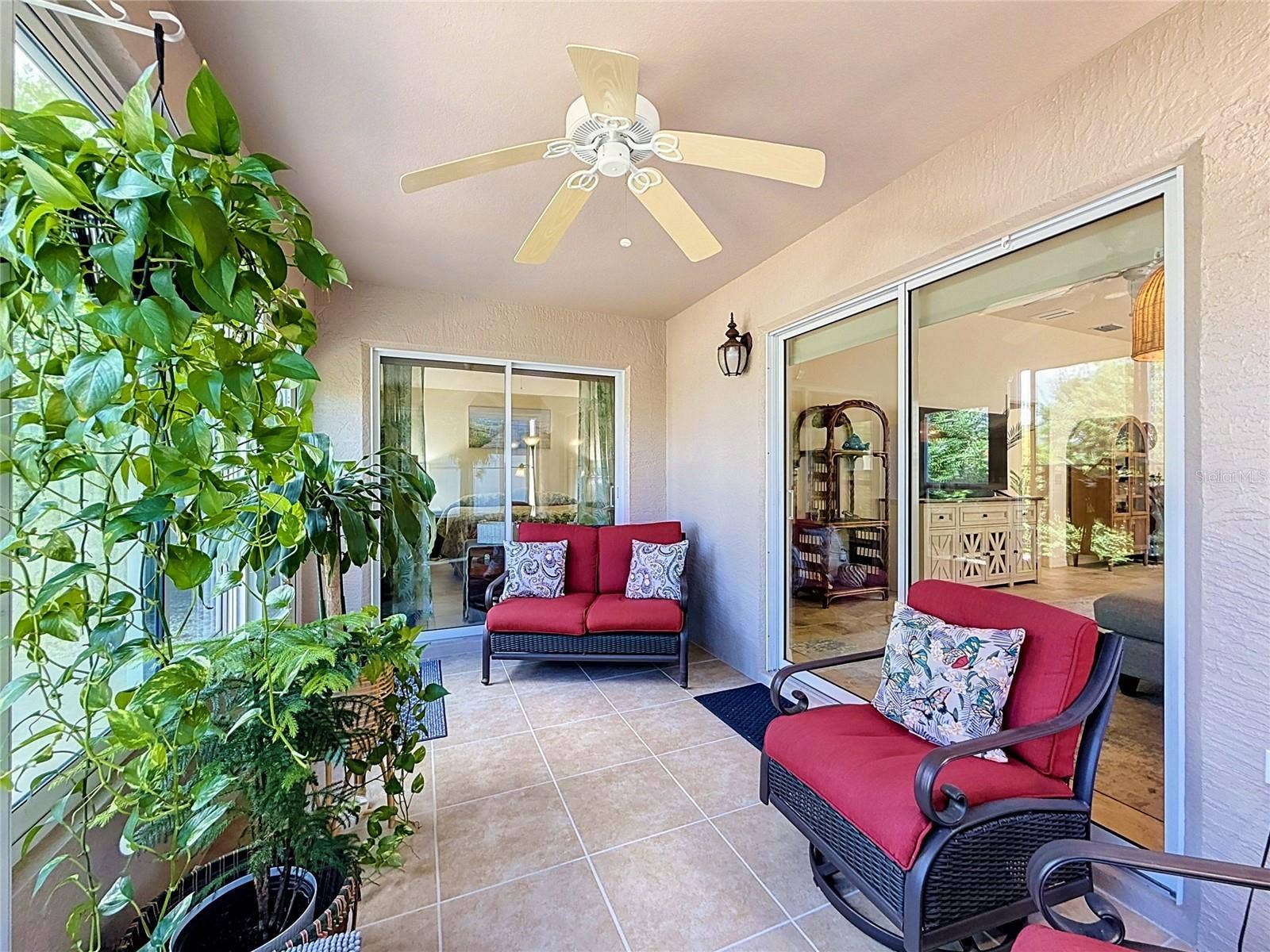 2001 ALTAMONTE WAY, The Villages, FL 32162