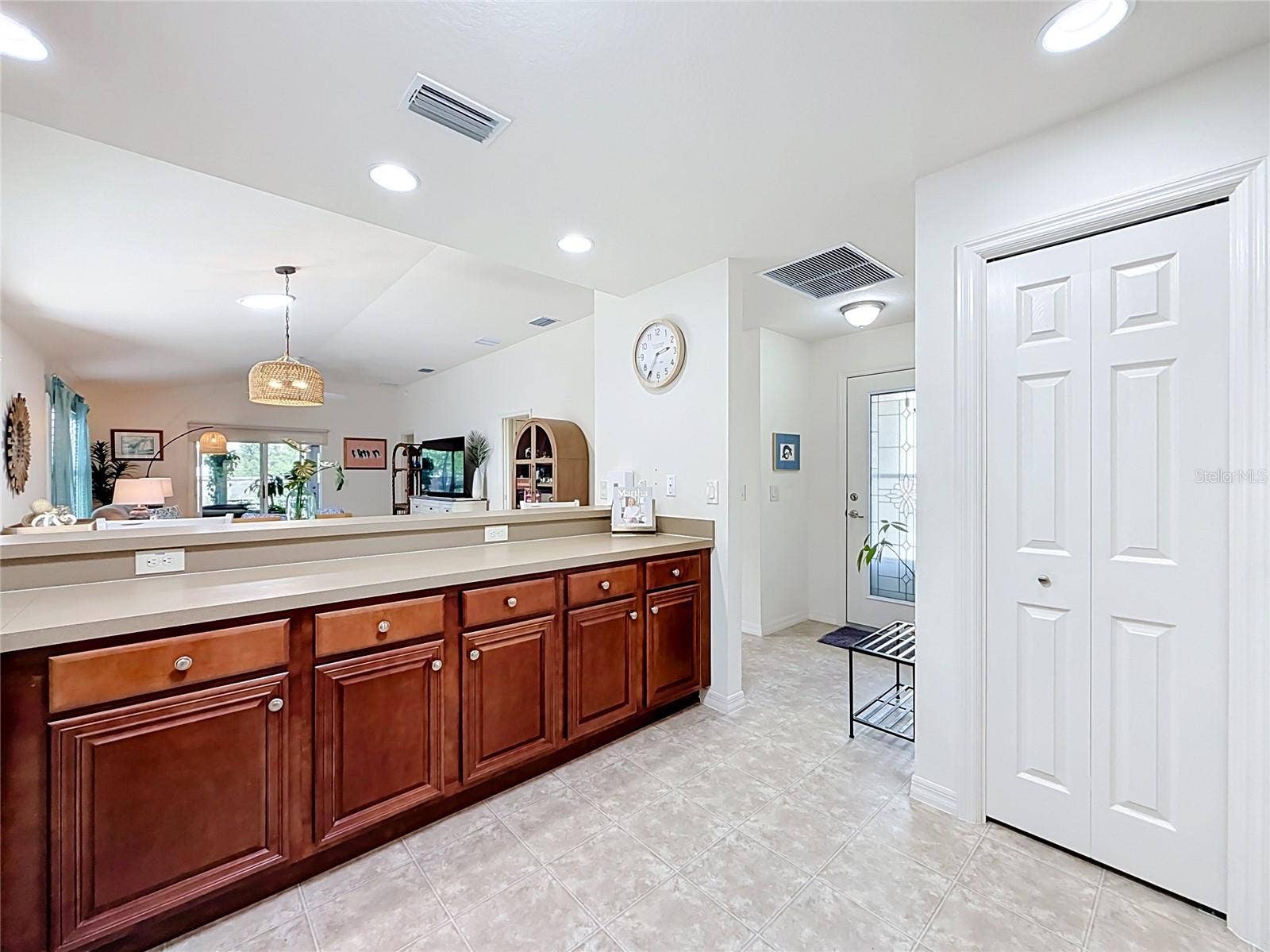2001 ALTAMONTE WAY, The Villages, FL 32162