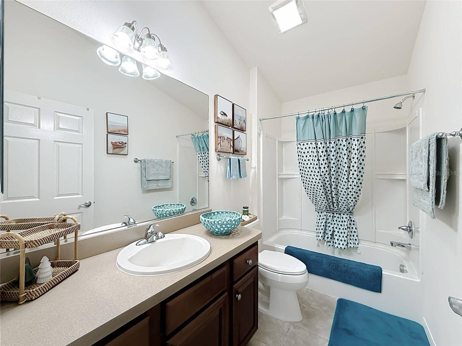 2001 ALTAMONTE WAY, The Villages, FL 32162